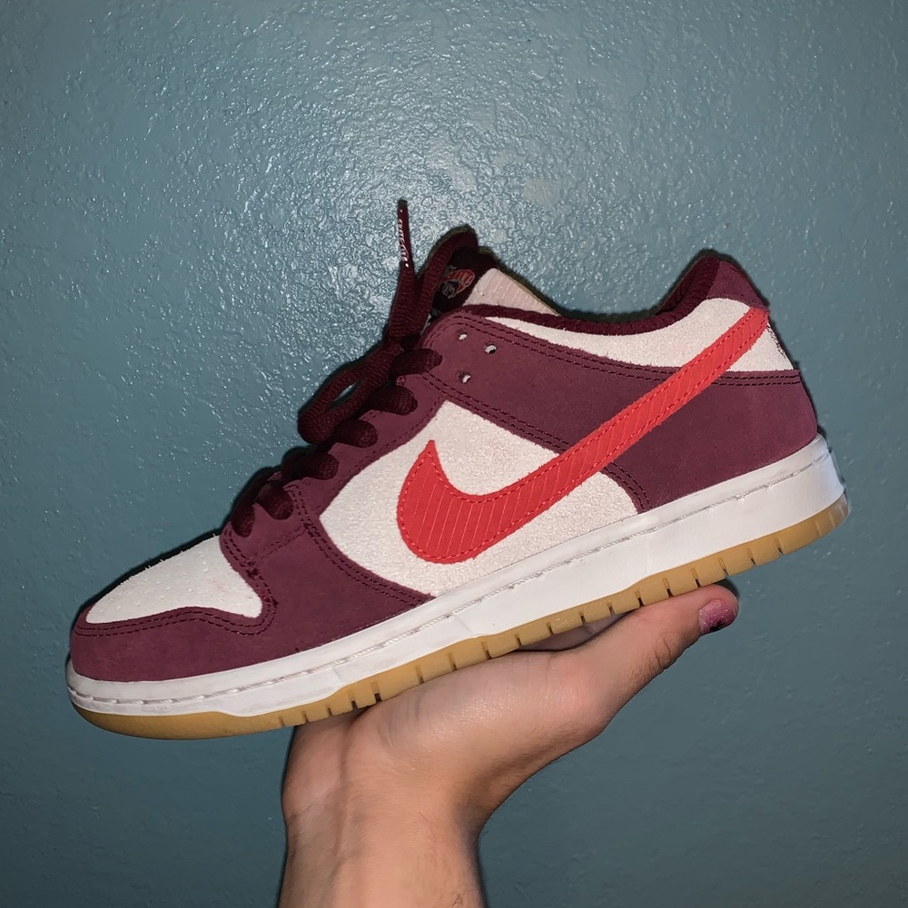 nike sb dunk low skate like a girl